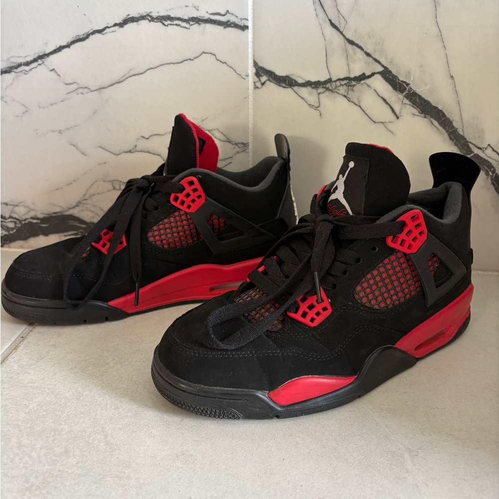 Air Jordan 4 Retro Red Thunder